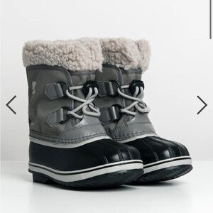 Children’s Yoot PAC Nylon Quarry Dove Boots